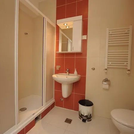 Apartment Exclusive