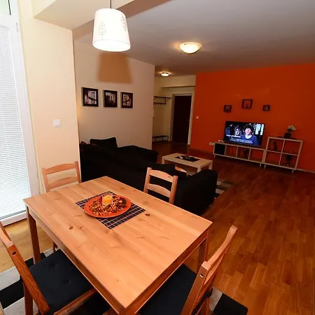 Exclusive Apartment *