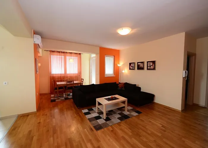 Exclusive Apartment *